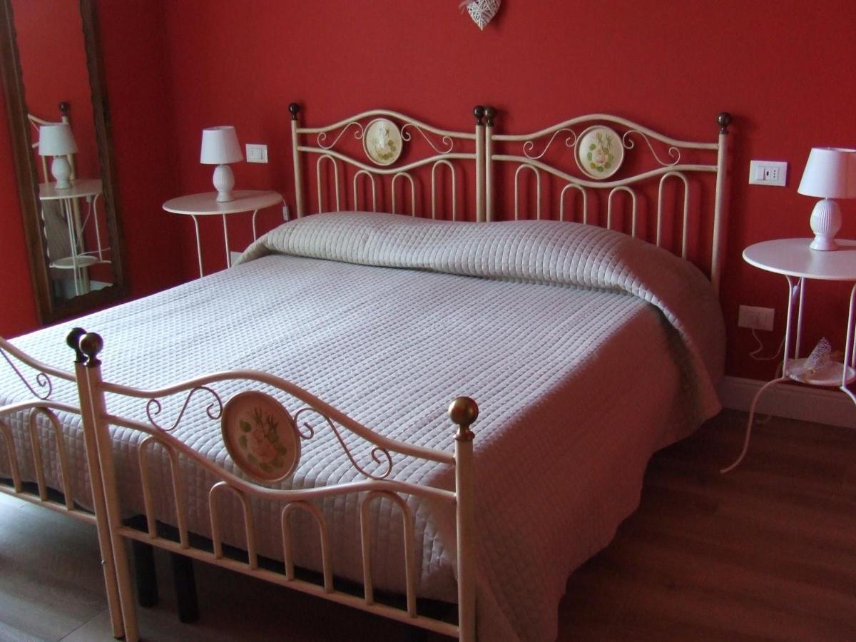 B&B Solstizio D'Estate San Felice del Benaco Bagian luar foto