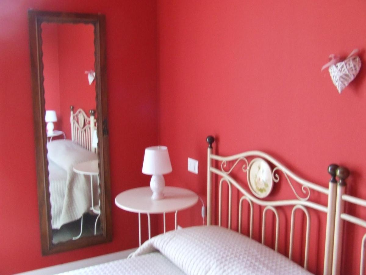 B&B Solstizio D'Estate San Felice del Benaco Bagian luar foto