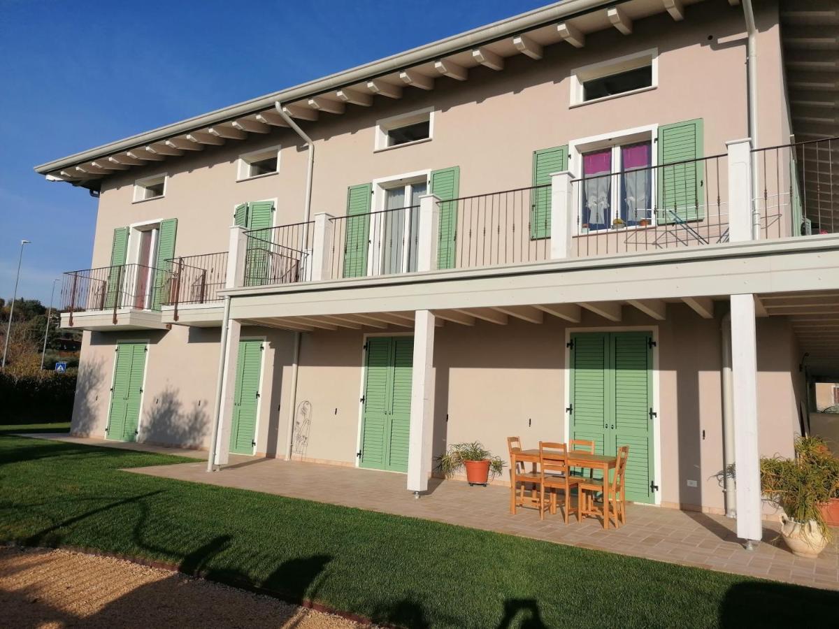 B&B Solstizio D'Estate San Felice del Benaco Bagian luar foto