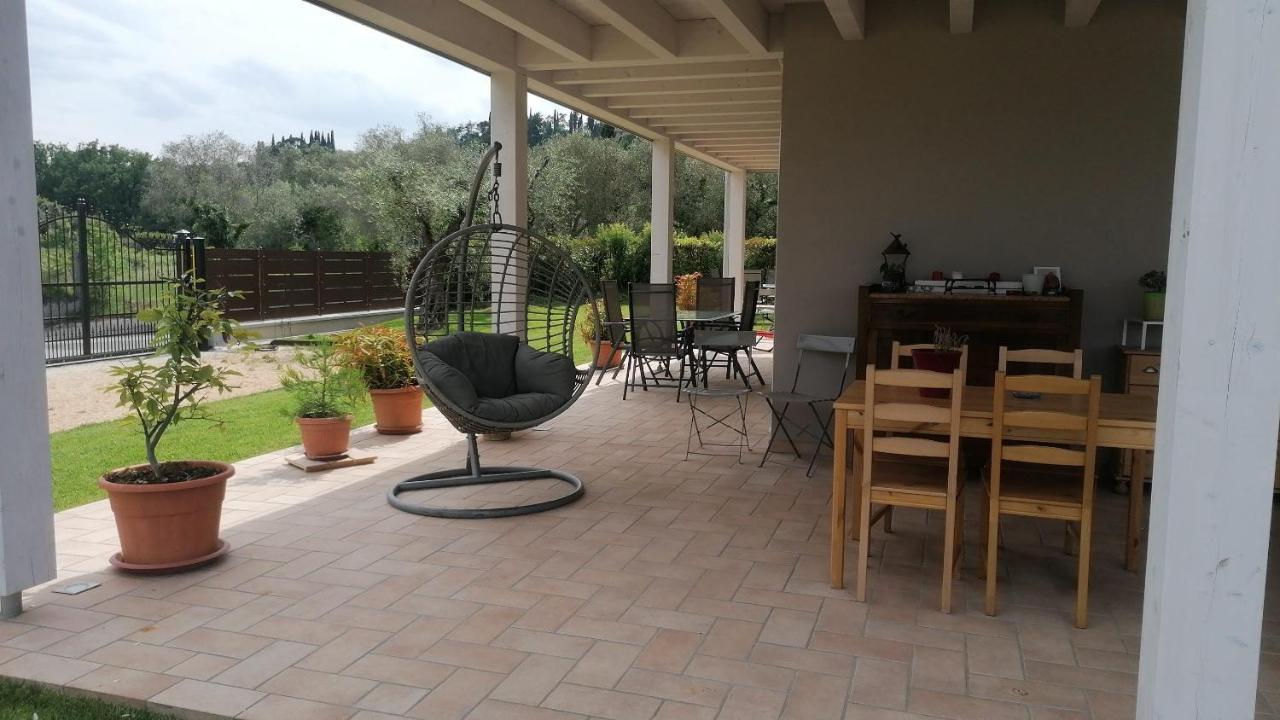 B&B Solstizio D'Estate San Felice del Benaco Bagian luar foto